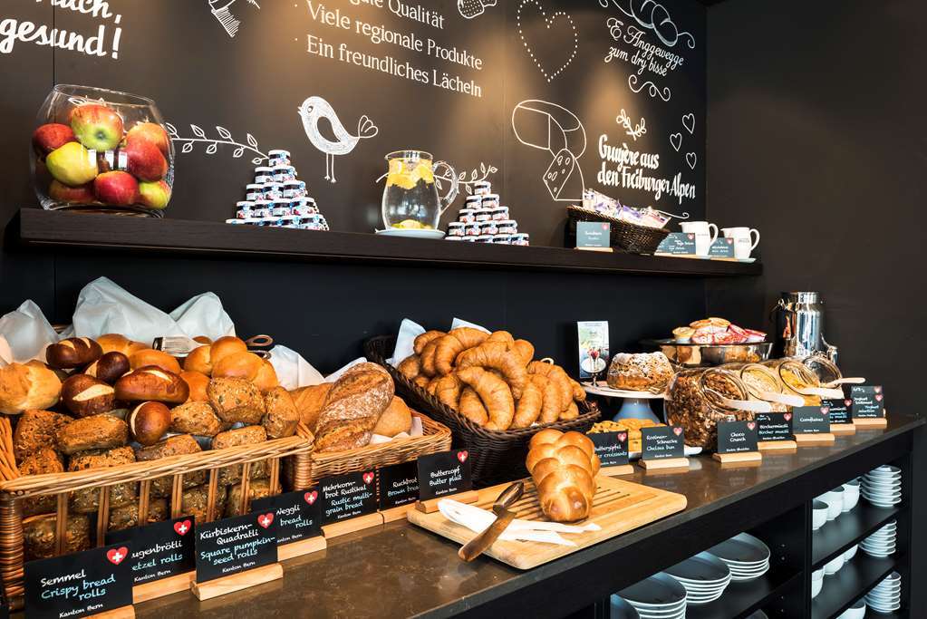 Motel One Luebeck Ristorante foto